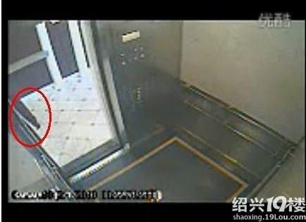 女子进电梯后失踪 惊魂似午夜凶铃秒杀贞子(图)