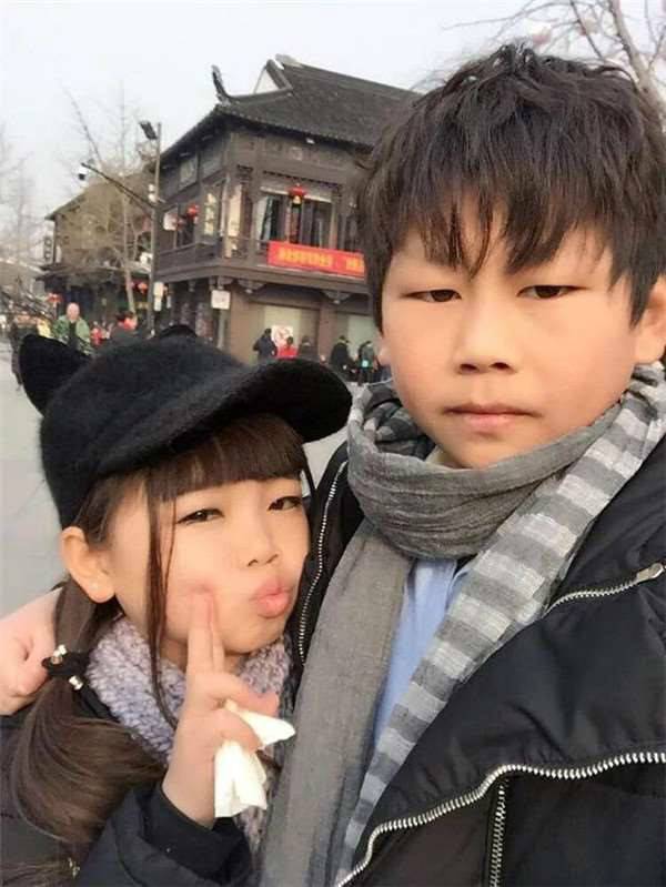 10岁小情侣结婚？原来另有隐情【图】