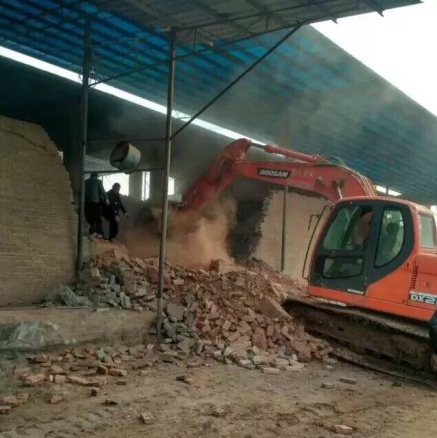 重庆垫江砖厂垮塌致4死 年龄最大的69岁