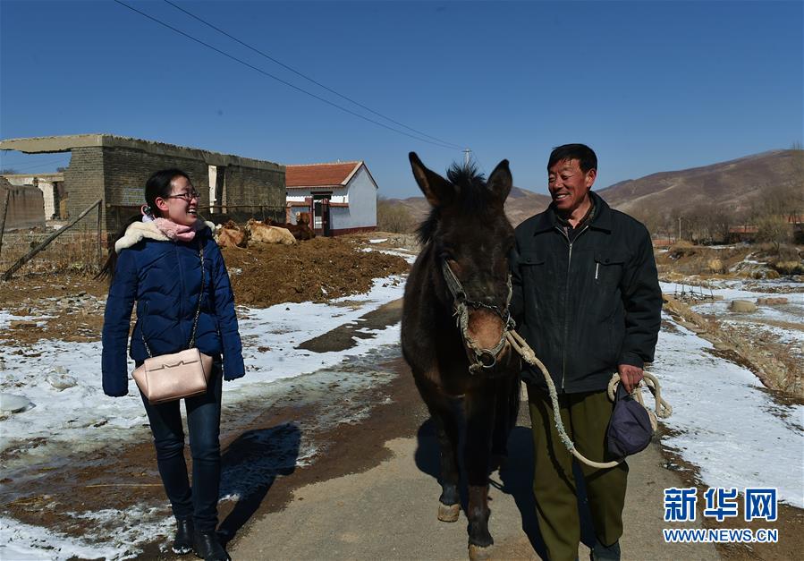 (图文互动)(6)脱贫战场上的“娘子军”