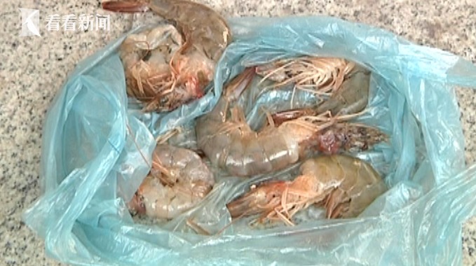 注水肉后又现注胶虾 令虾身更丰满甚至掩盖变质