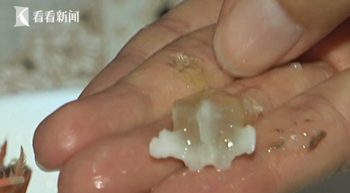 注水肉后又现注胶虾 令虾身更丰满甚至掩盖变质