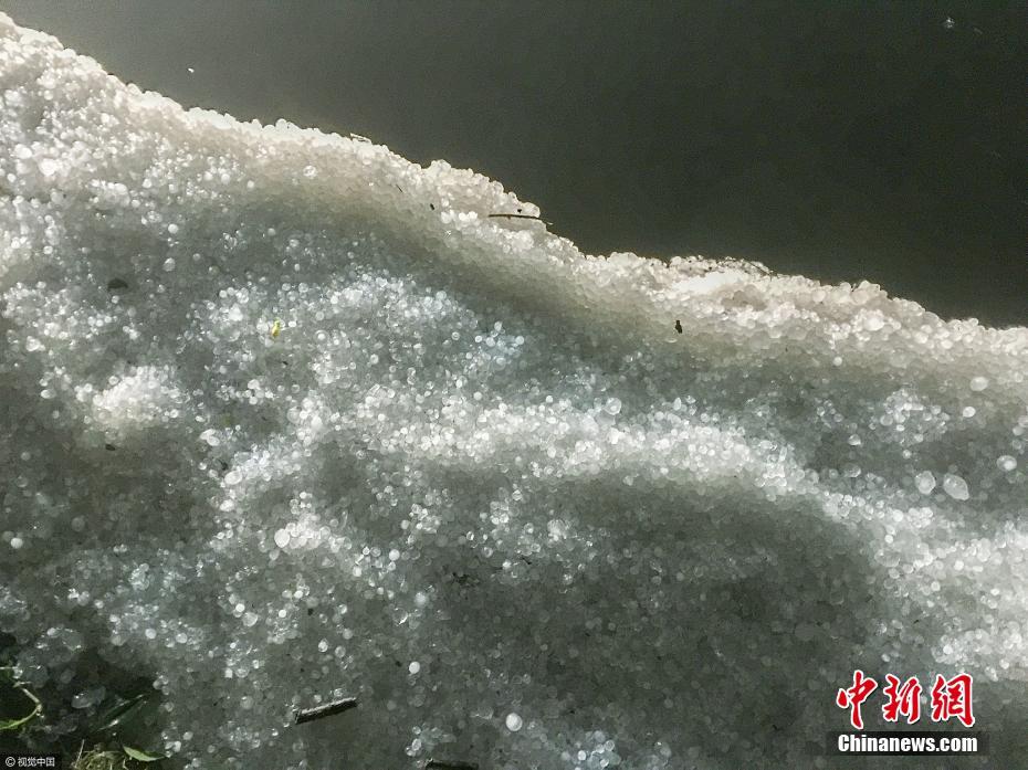 贵阳多地降大雨冰雹