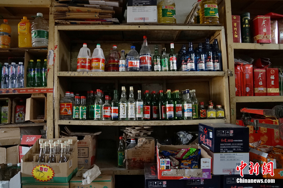 北京61岁副食店 仿佛时光穿梭到60年代【组图】